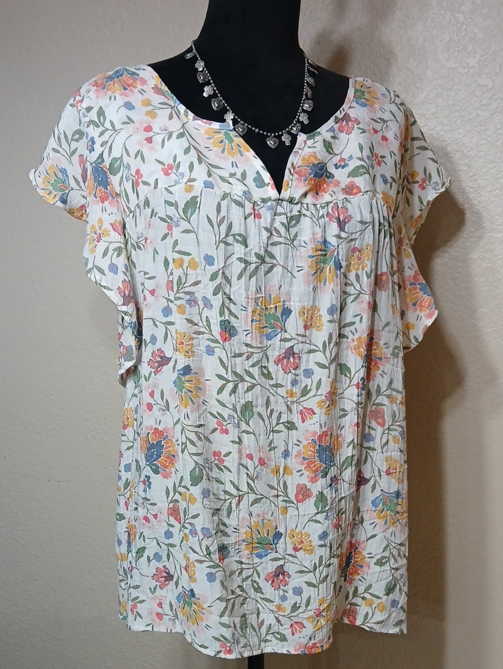 Floral Split-Neck Top